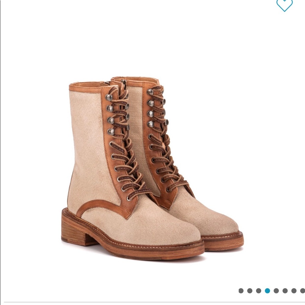 BNIB Vintage Boot by Foundry